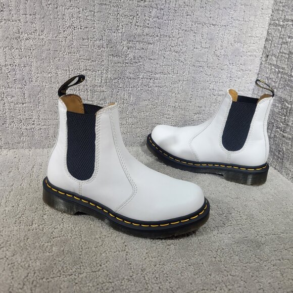 Dr. Martens 2976 Womens Size US 5 White Smooth Leather Platform Chelsea Boot NEW - Picture 6 of 8
